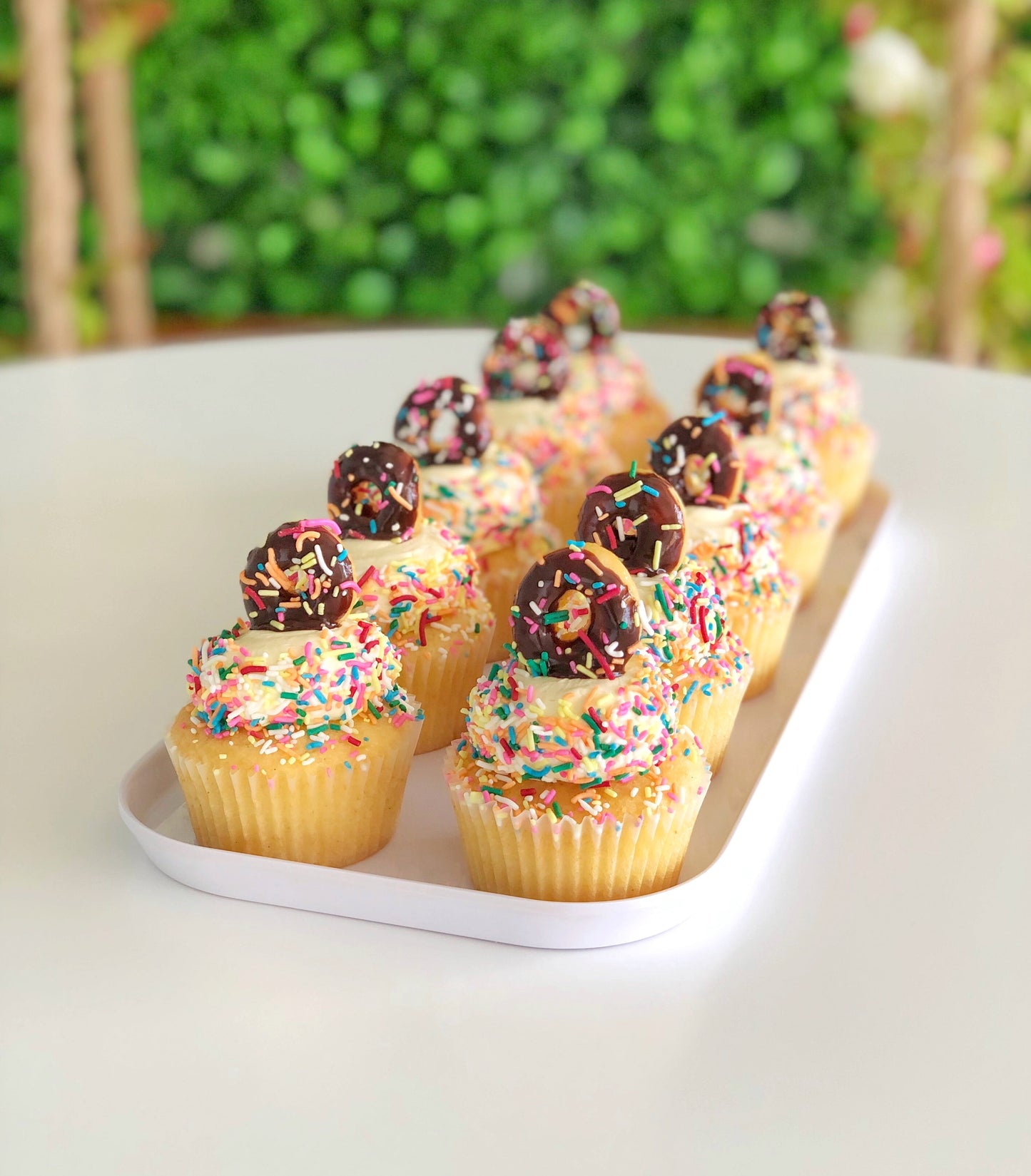 Binkle Doughnut Cupcakes